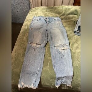 American Eagle Outfitters Light Blue Distressed Jeans